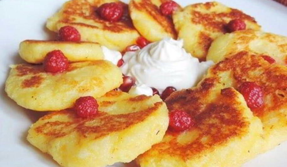 Рецепт сырников из манной каши на завтрак