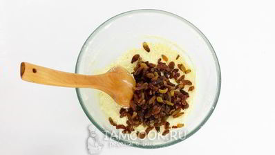 сырники из творога с изюмом