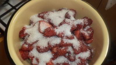 сырники под клубничным соусом