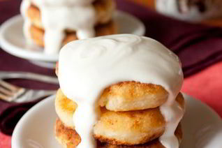 Сырники с сушеной вишней