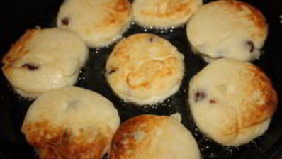 сырники с сушеной вишней