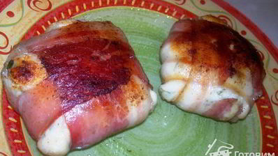 сырники с зеленью в беконе