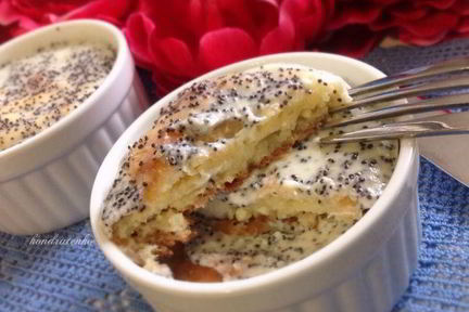 Сырники в духовке под сметанным соусом