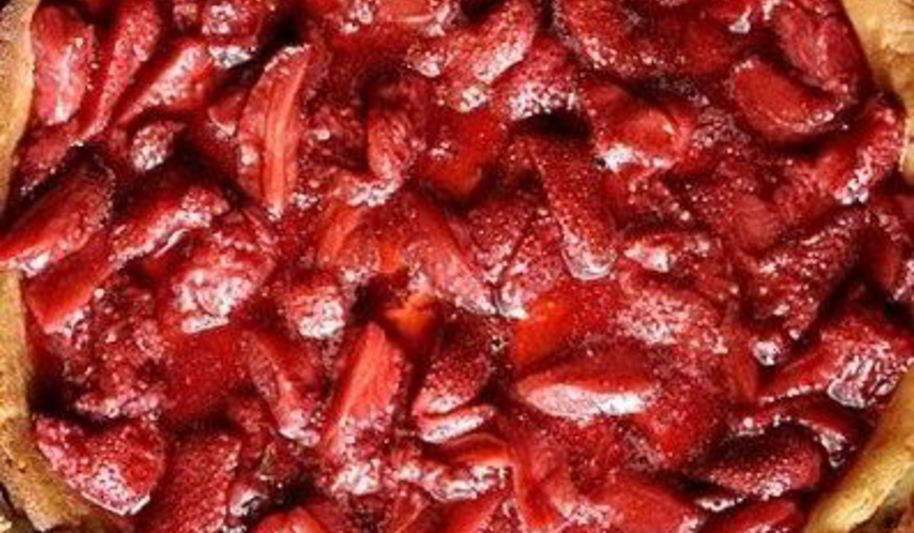 Рецепт творожника с клубникой