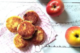 Яблочные сырники