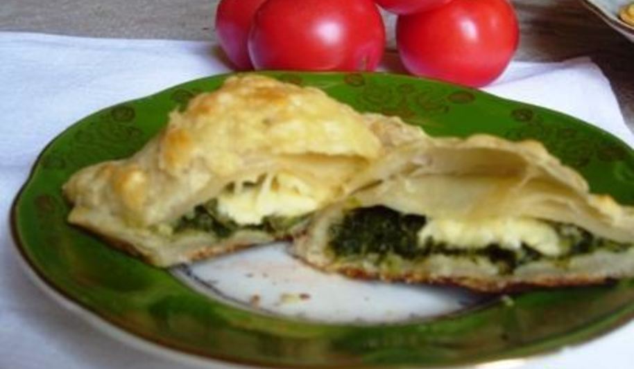 Рецепт сырно шпинатные слойки