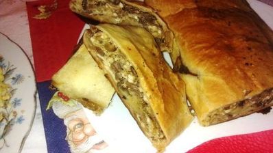 сырно шпинатные слойки