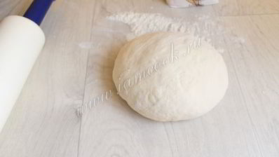 быстрое дрожжевое тесто для пирожков