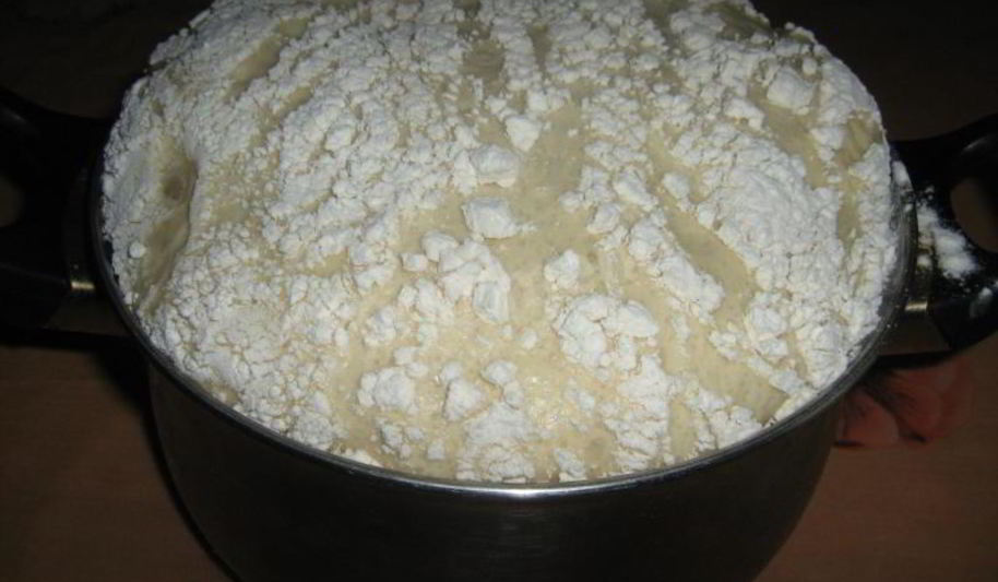 Рецепт дрожжевого теста из сухих дрожжей с медом