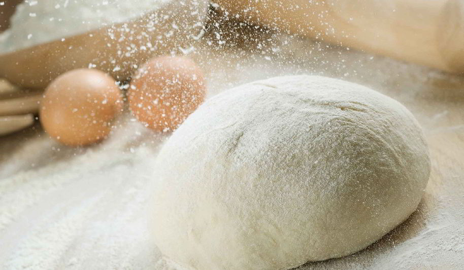 Рецепт теста на кефире для мясных пирогов