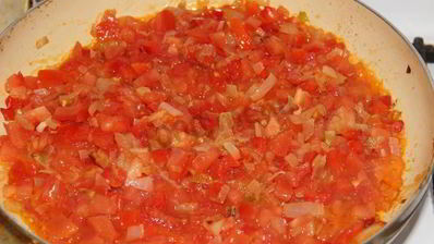 тонкое тесто и соус для итальянской пиццы