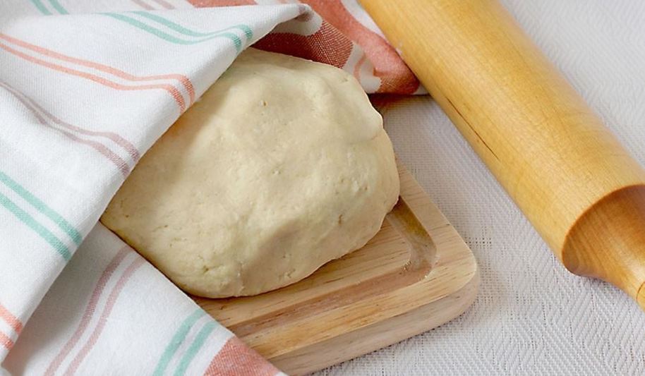 Рецепт творожного теста для пирога на сметане и твороге