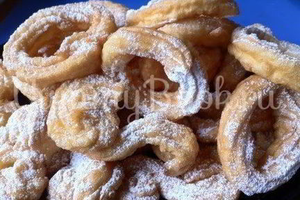 Заварное жареное тесто