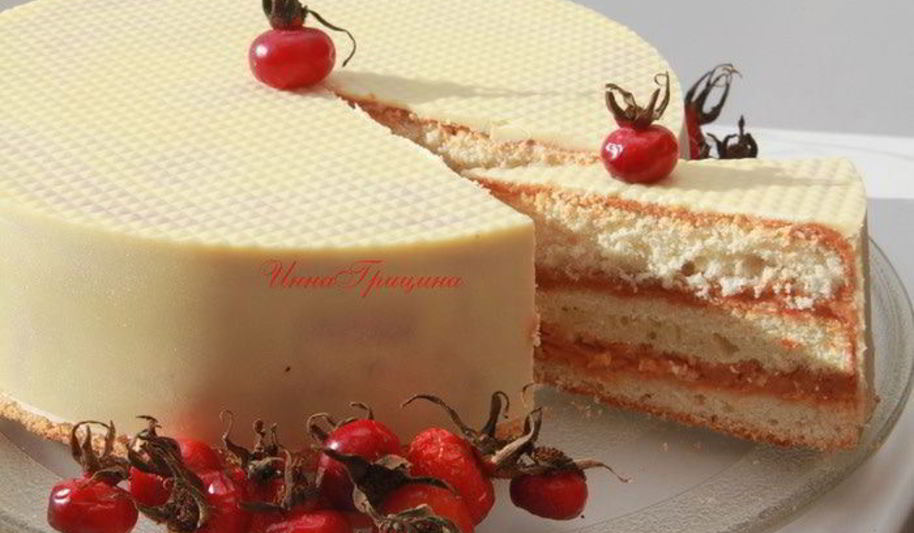 Рецепт белого торта с шиповниковым кердом