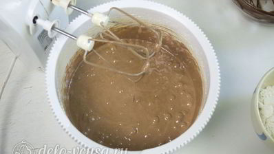 бисквит на темном шоколаде