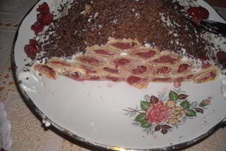 Блинный торт с вишней