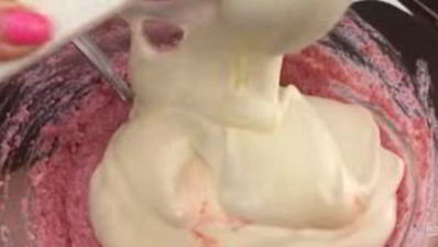 клубнично-кокосовый торт