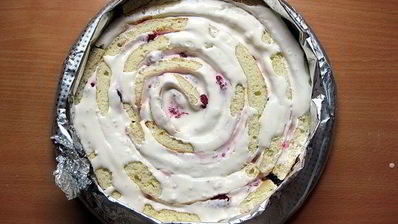 малиновый торт