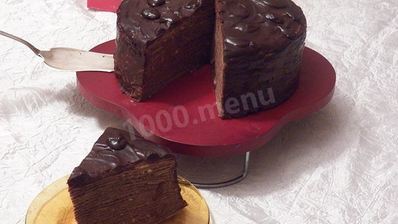 шоколадный блинный торт с творожным кремом