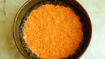 сыроедческий морковный торт