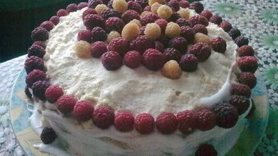 торт праздничный особый с любовью