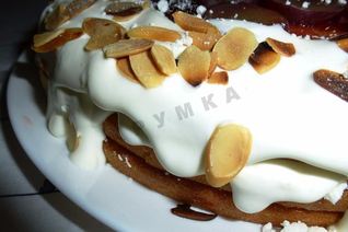 Торт с клубничным вареньем