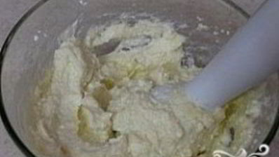 торт творожный с персиками