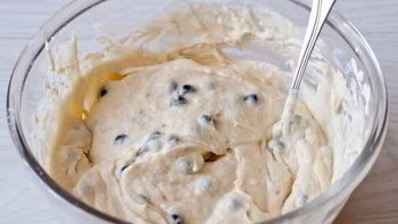 черничные вафли на сметане