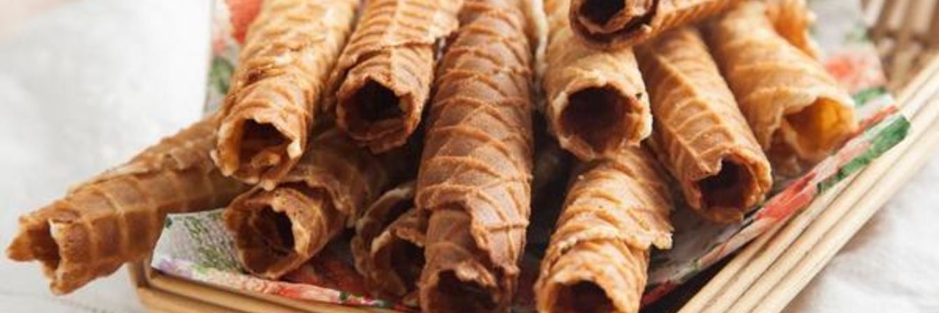 Хрустящие вафельные трубочки по-домашнему