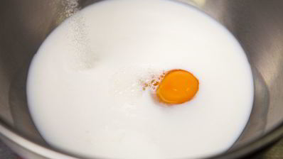 вафли с беконом, творогом и медом