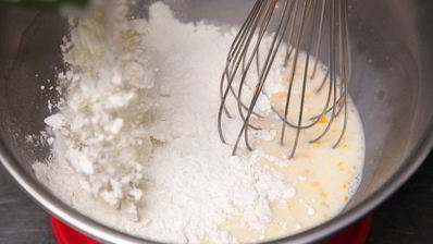 вафли с беконом, творогом и медом