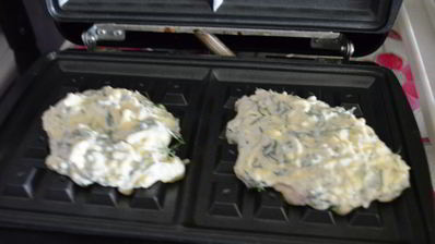 вафли с сыром и зеленью