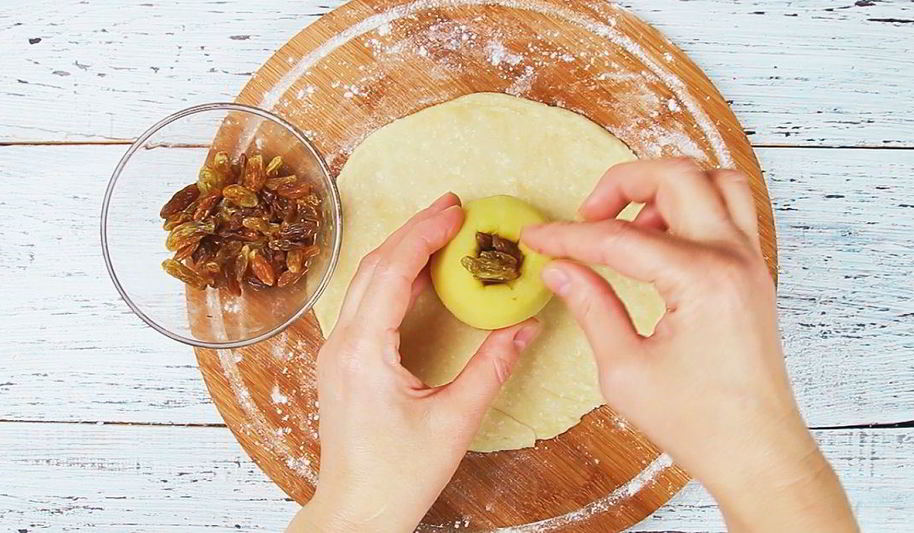 Рецепт яблок в тесте