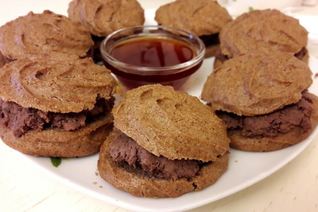 Гречневые профитроли с паштетом из дичи