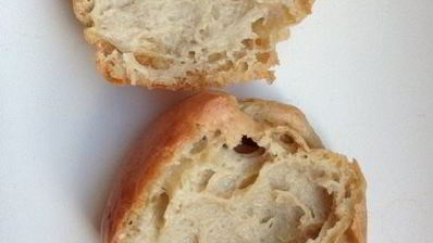 клубничные профитроли с творожно-базиликовым кремом