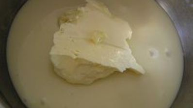 ореховые пирожные с профитролями