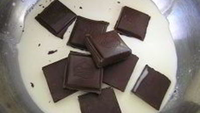 ореховые пирожные с профитролями