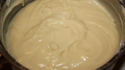 профитроли с клубничной начинкой