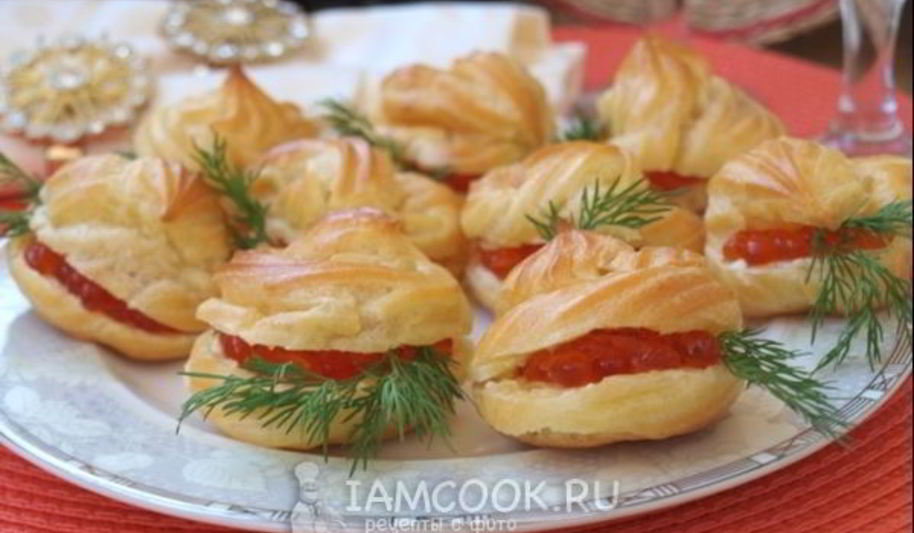 Рецепт профитролей с красной икрой