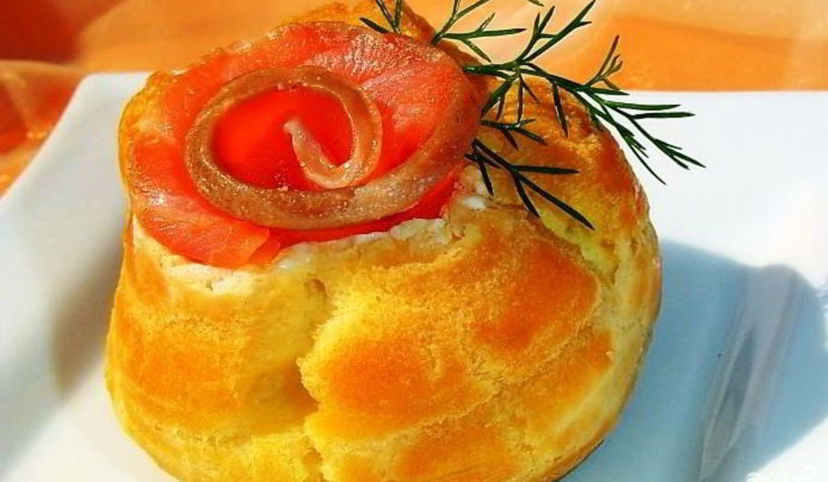 Рецепт профитролей с красной рыбой
