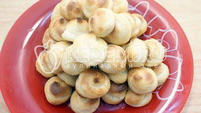 профитроли с кремом поцелуй