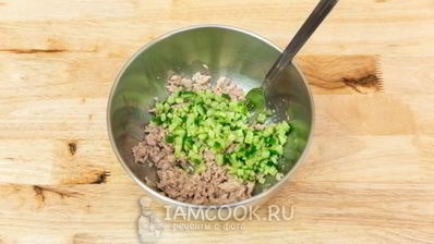 профитроли с печенью трески