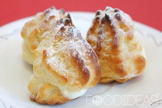 Профитроли с заварным кремом