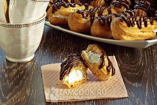 Эклеры с белковым кремом