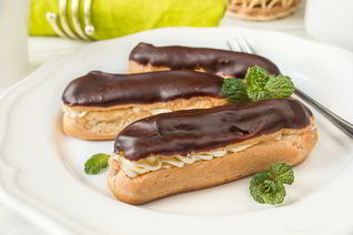 Эклеры с итальянским сливочным кремом и шоколадом