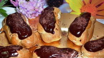 эклеры с кокосовым кремом