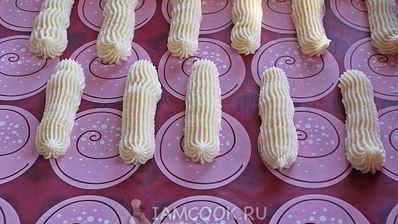 эклеры со сливками