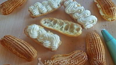 эклеры со сливками