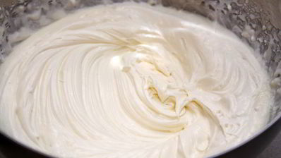 эклеры со сливочным кремом