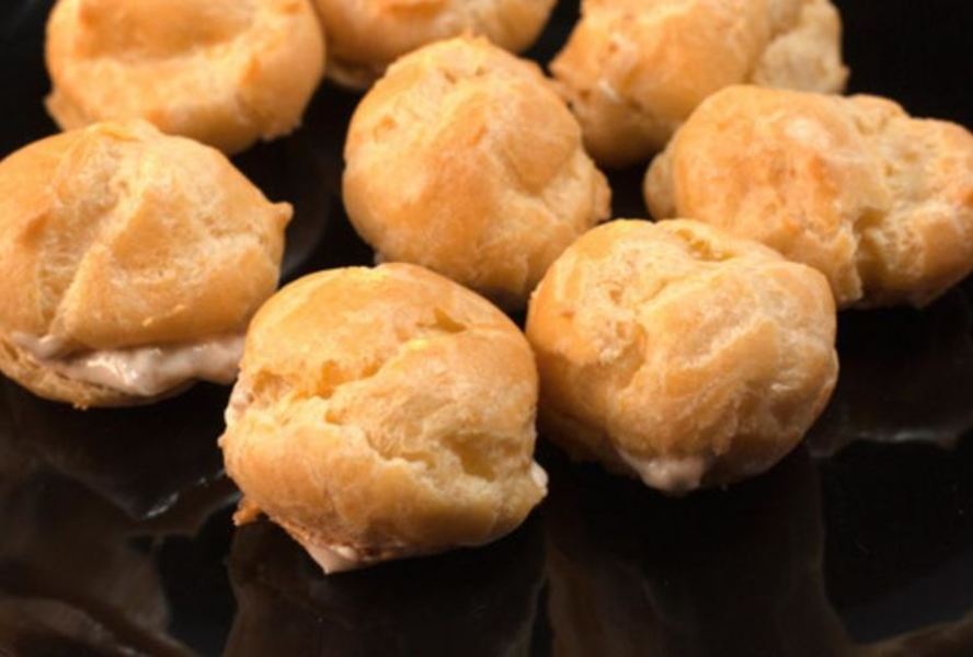 Заварные профитроли с творожным кремом